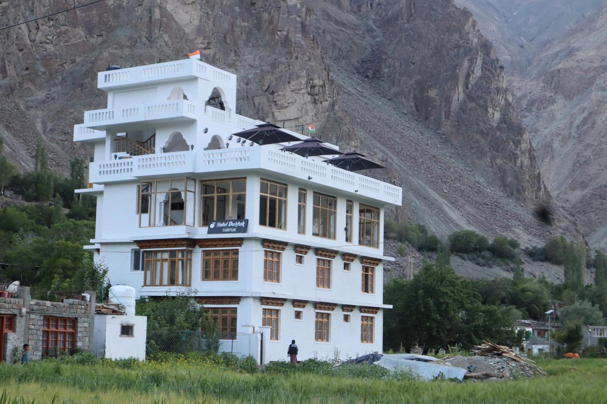 Turtok Hotel Duktuk מראה חיצוני תמונה