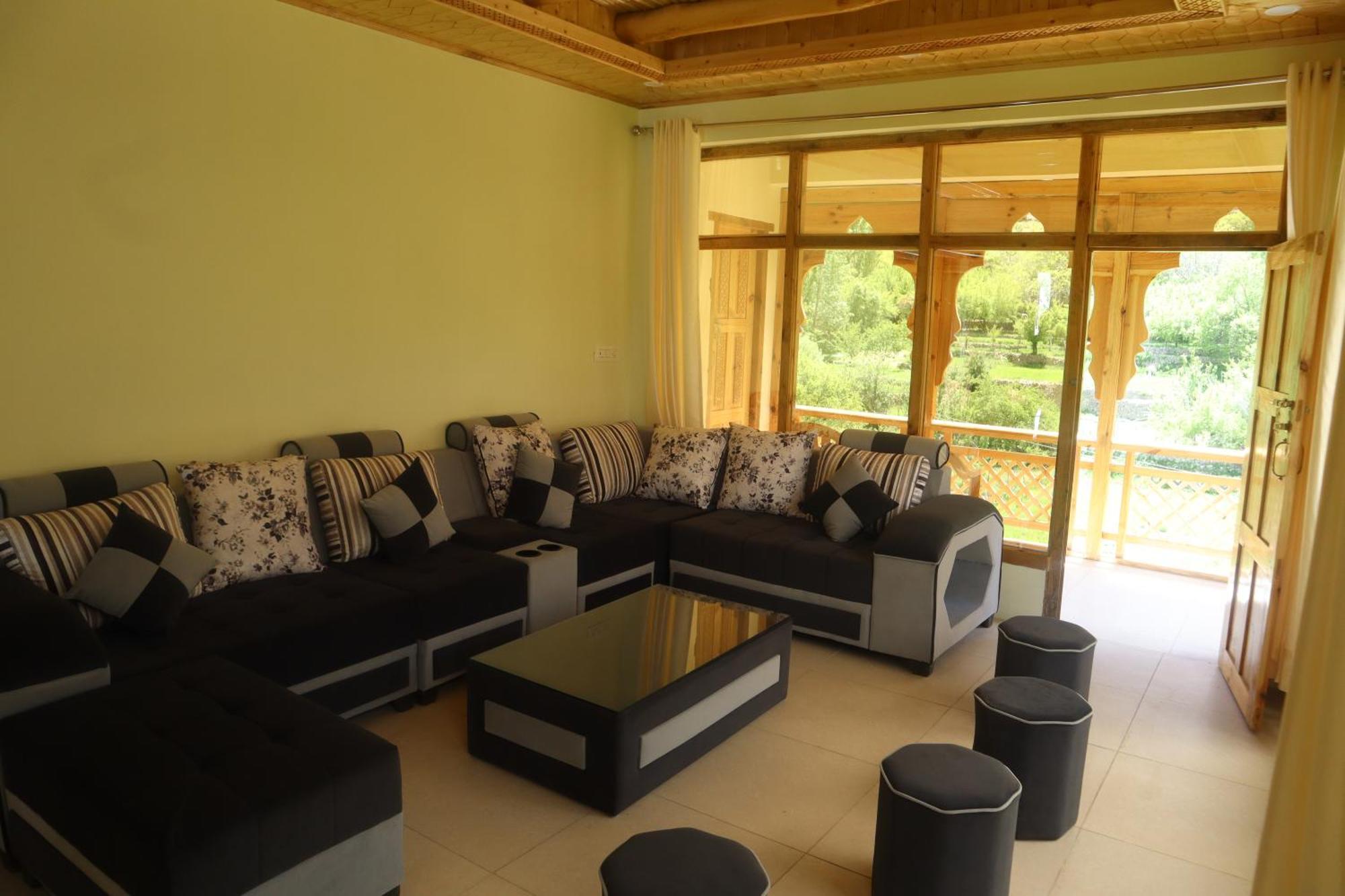 Turtok Hotel Duktuk מראה חיצוני תמונה